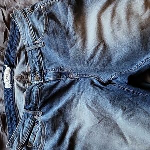 Torrid boyfriend jean